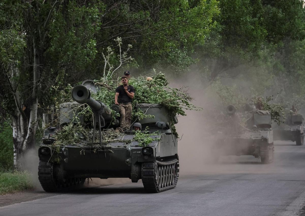 Blindados de las tropas de Ucrania en la región de Donetsk.