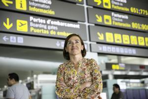 Meritxell Font, este miércoles en El Prat, antes de emprender el viaje de vuelta a casa