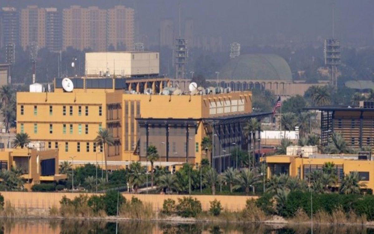 La embajada de los Estados Unidos en Irak. La embajada de los Estados Unidos en Irak.