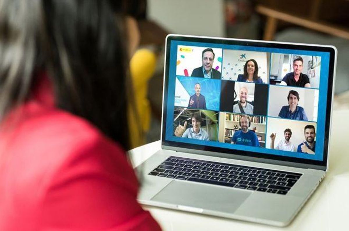 Imagen de una videoconferencia. Imagen de una videoconferencia.