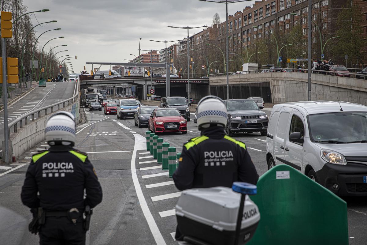 Barcelona controlarà els accessos als laterals de la Gran Via per evitar infraccions al túnel de les Glòries