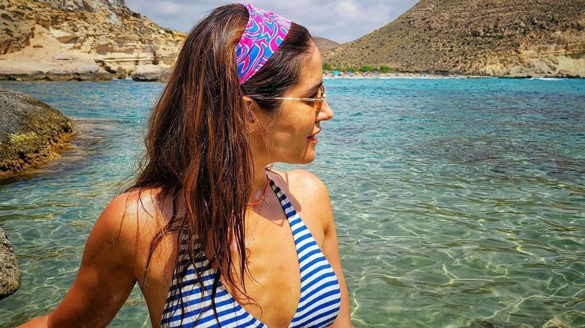 Isabel Jiménez dice adiós a las vacaciones con un posado en biquini Isabel Jiménez dice adiós a las vacaciones con un posado en biquini