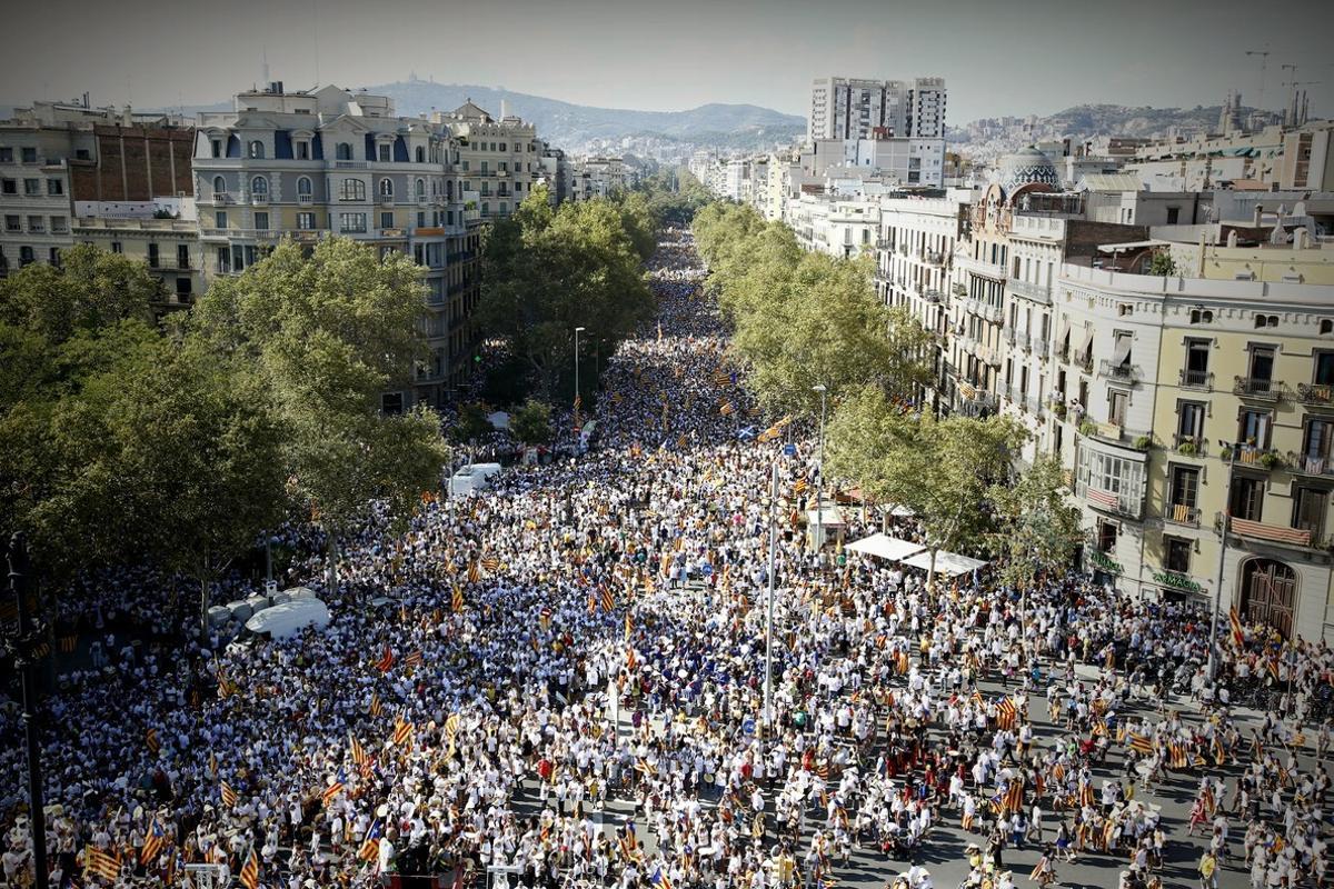 La manifestación del Onze de Setembre del 2016 en Barcelona, a la altura del paseo de Lluís Companys.