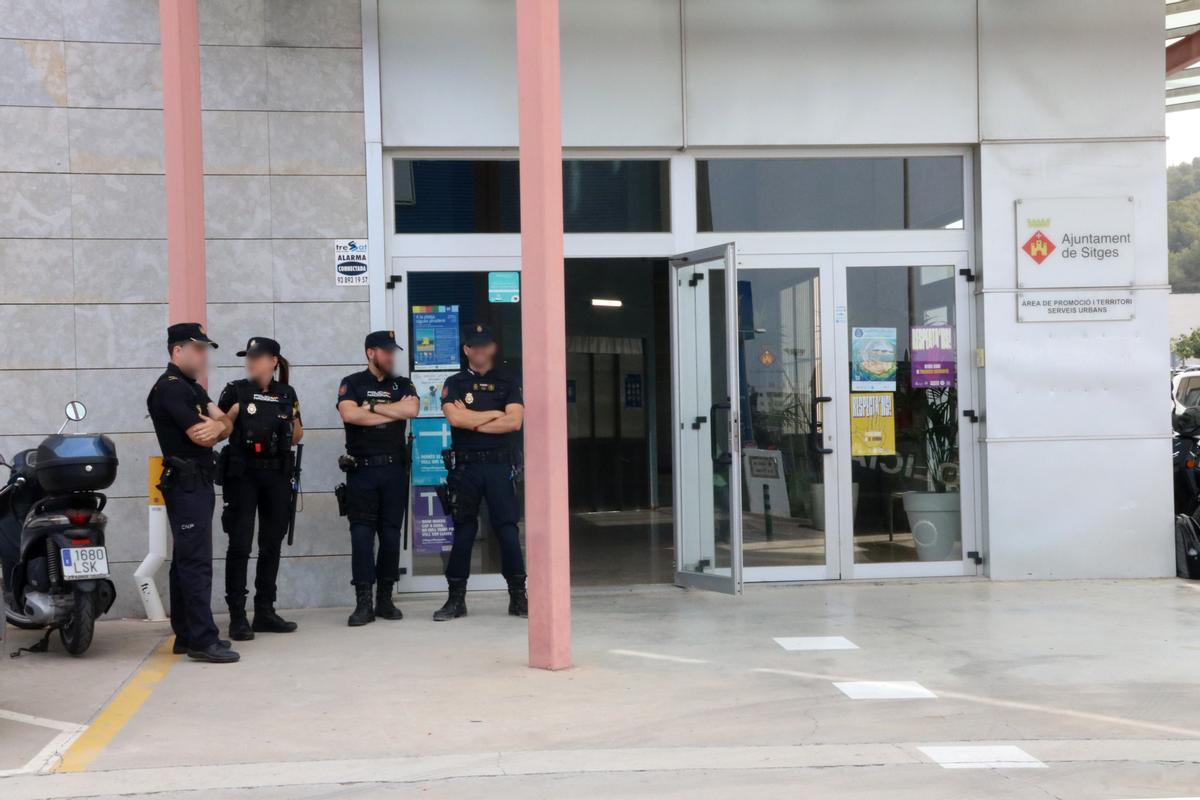 Detenida La Alcaldesa De Sitges En Una Operación Anticorrupción Fotos