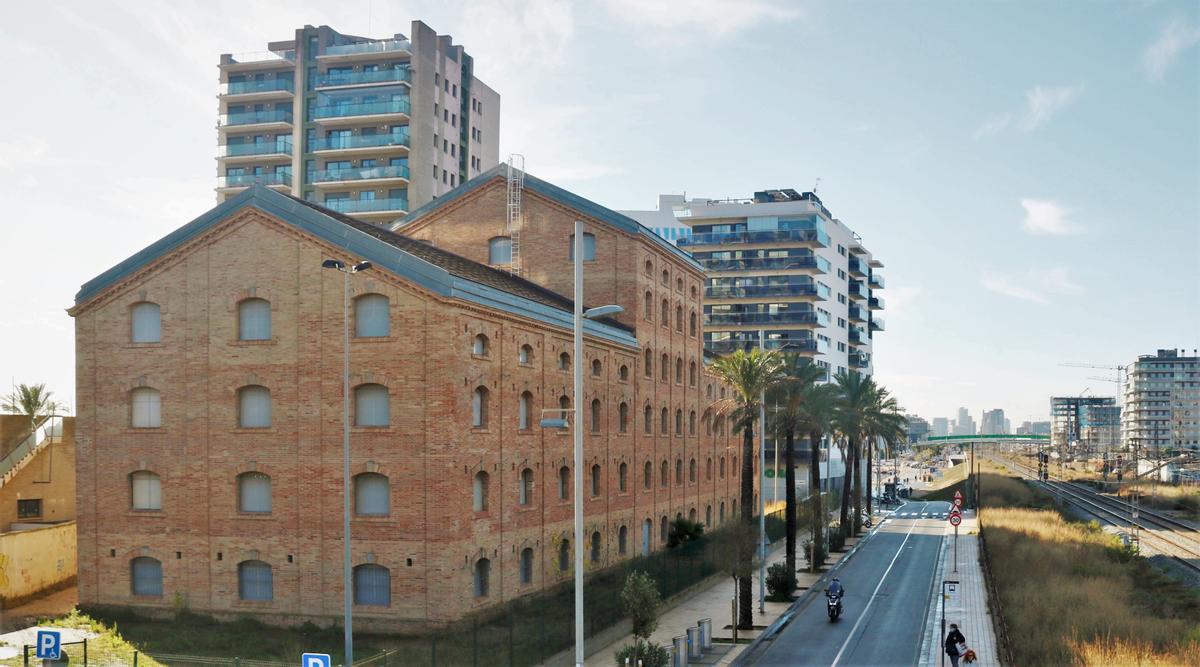 L’antiga fàbrica CACI de Badalona acollirà activitat de docència i tecnologia a partir del 2024