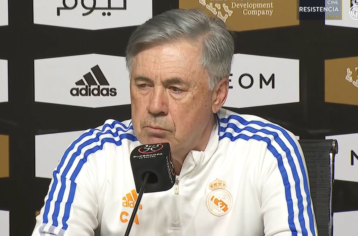 Carlo Ancelotti, durante la rueda de prensa previa al clásico ante el Barcelona. Carlo Ancelotti, durante la rueda de prensa previa al clásico ante el Barcelona.
