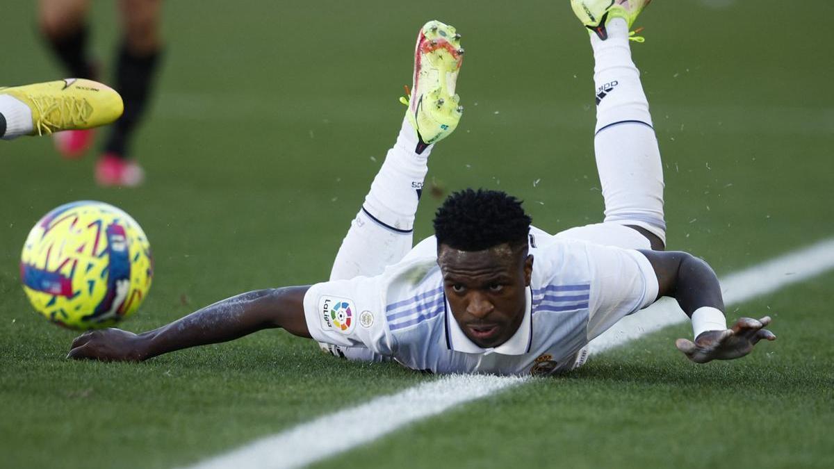 Insultos a Vinicius |  Insultos racistas, patadas, burlas… ¿Por qué hay tanto odio hacia Vinicius?  «El propio fútbol se está cargando el fútbol»