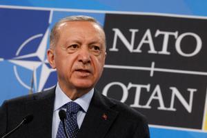 Turquía amenaza con paralizar la adhesión de Finlandia y Suecia si no se extradita a 73 "terroristas"