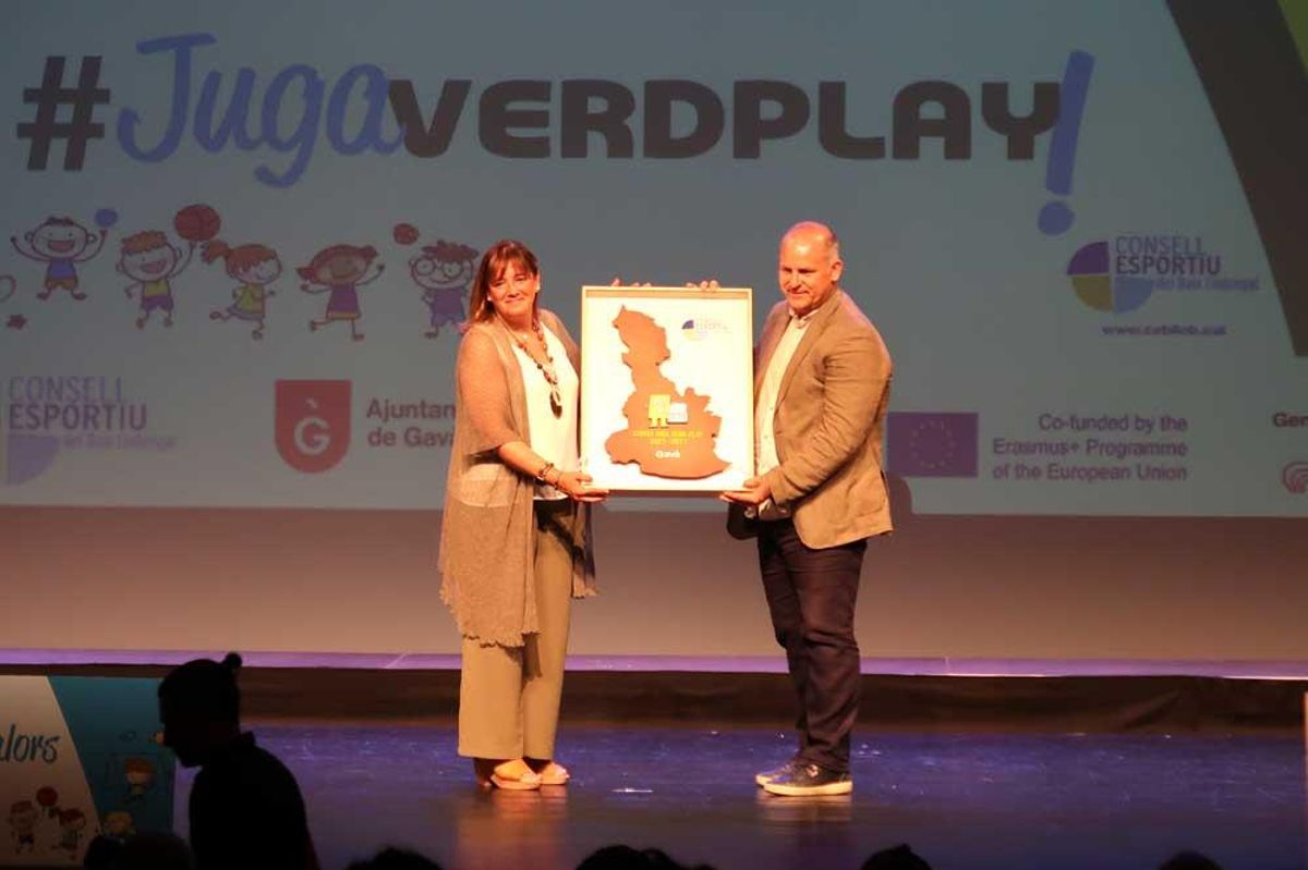 Gavà acoge el acto comarcal de reconomiento a los Valores Juga Verd Play Gavà acoge el acto comarcal de reconomiento a los Valores Juga Verd Play
