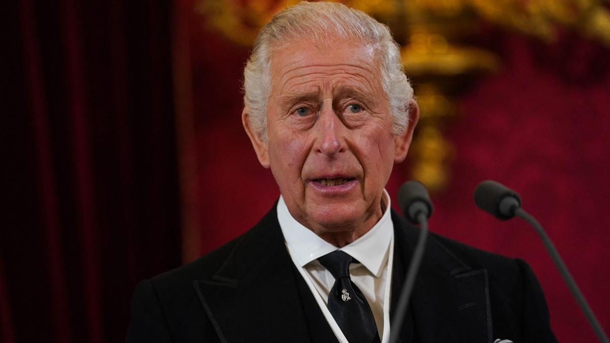 Carlos III del Reino Unido es proclamado oficialmente nuevo rey.