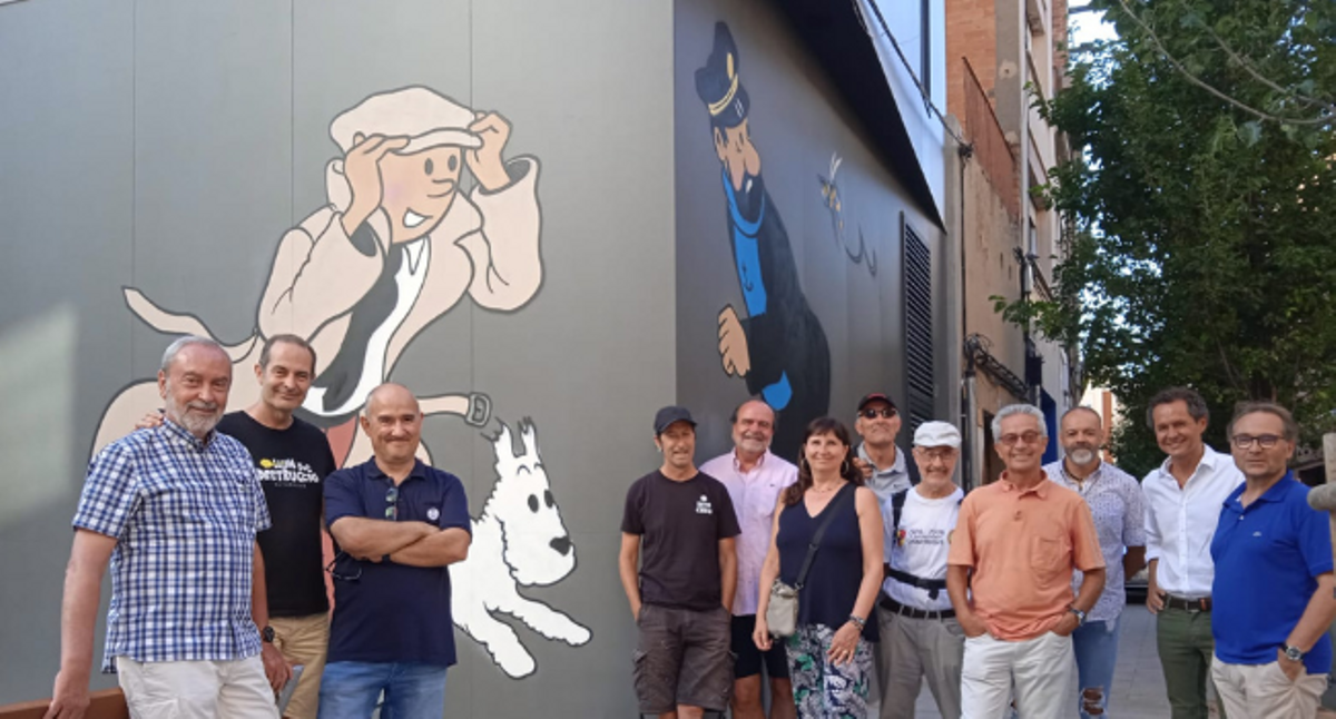 Sabadell estrena un nou mural dedicat a Tintín i Milú Sabadell estrena un nou mural dedicat a Tintín i Milú