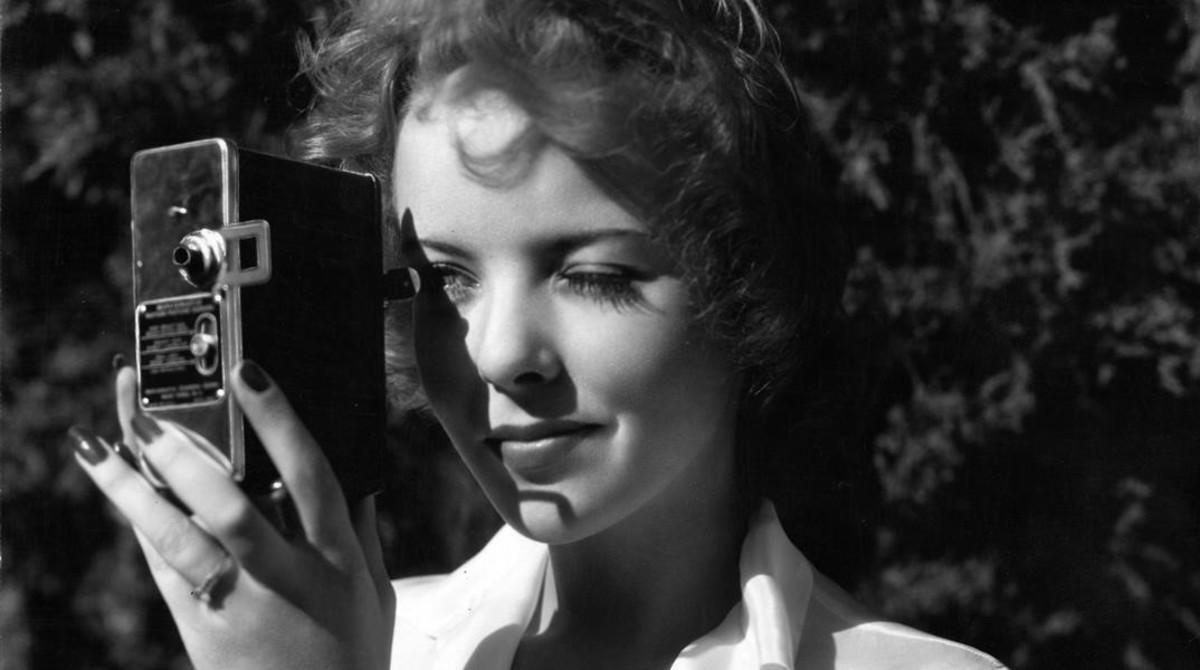 Ida Lupino, cámara en ristre en los años 40.