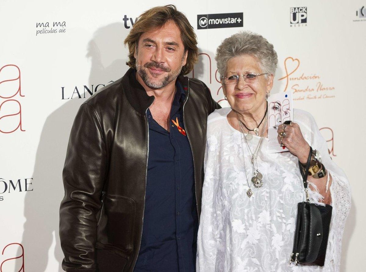 Javier y Pilar Bardem, dos de los firmantes del manifiesto ’Por un gobierno de progreso ya’. Javier y Pilar Bardem, dos de los firmantes del manifiesto ’Por un gobierno de progreso ya’.