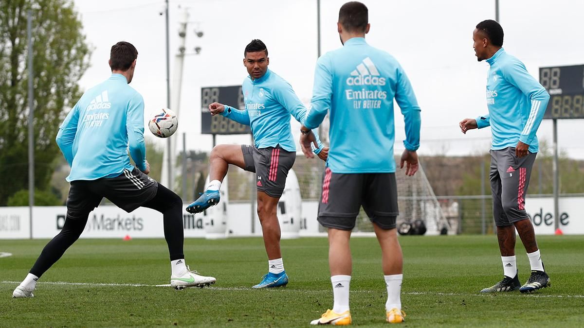 Zidane no vol embolics: «Ningú té la culpa de la lesió de Ramos» Zidane no vol embolics: «Ningú té la culpa de la lesió de Ramos»