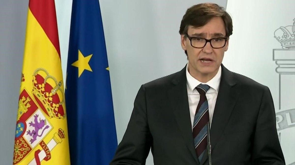El ministro de sanidad, Salvador Illa, en una rueda de prensa en Moncloa. El ministro de sanidad, Salvador Illa, en una rueda de prensa en Moncloa.
