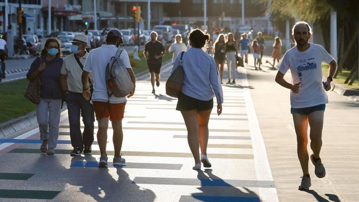 Astúries, un oasi sense coronavirus a l'estiu que «es va confiar en excés», diuen els experts Astúries, un oasi sense coronavirus a l'estiu que «es va confiar en excés», diuen els experts