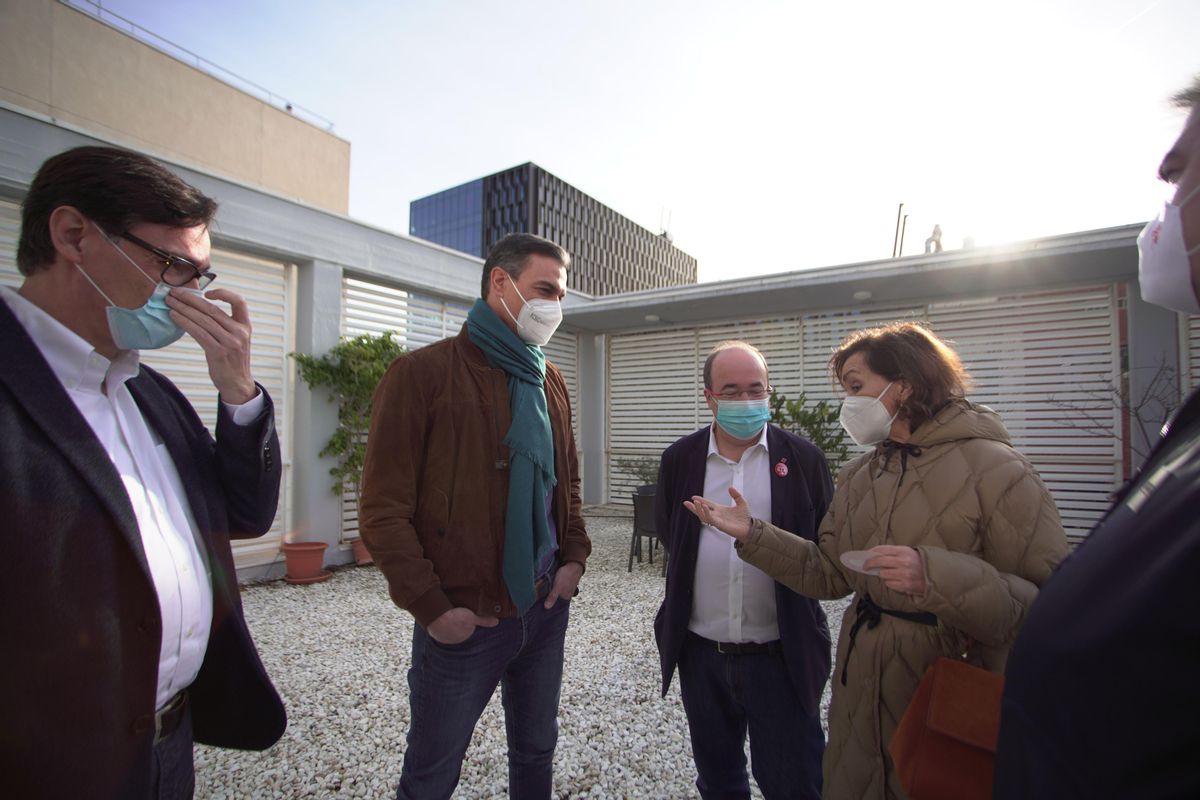 El presidente del Gobierno de España, Pedro Sánchez, charla con Miquel Iceta, Carmen Calvo y Salvador Illa antes de comenzar el Comité Central del PSOE que se celebra en Barcelona El presidente del Gobierno de España, Pedro Sánchez, charla con Miquel Iceta, Carmen Calvo y Salvador Illa antes de comenzar el Comité Central del PSOE que se celebra en Barcelona