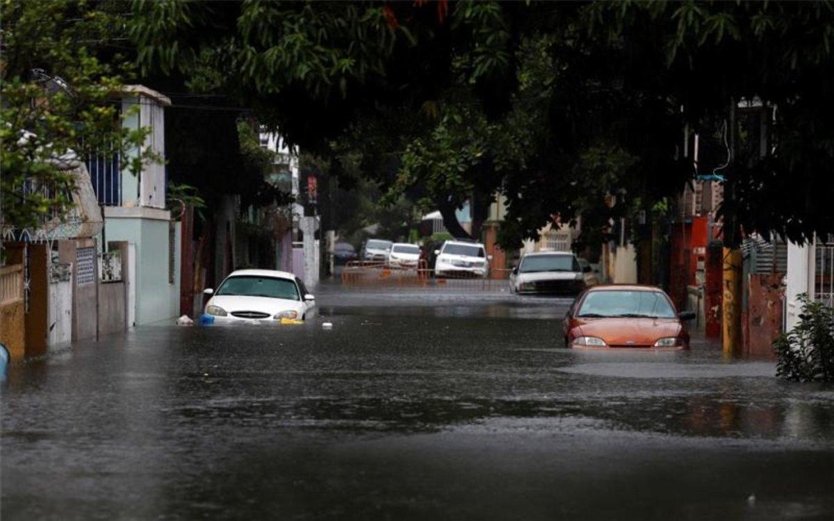 Inundaciones en Puerto Rico por paso de la tormenta tropical Isaías.