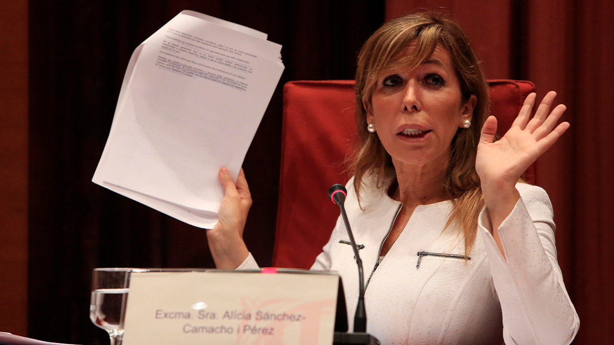 Alicia Sánchez Camacho en su comparecencia en la Comisión Pujol, en 2015. | FERRAN NADEU