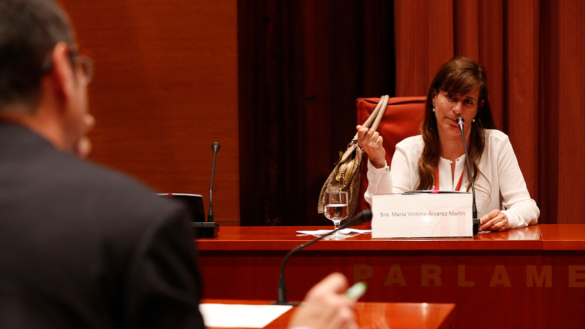 María Victoria Álvarez en su comparecencia en la Comisión Pujol, en 2015. | ALVARO MONGE