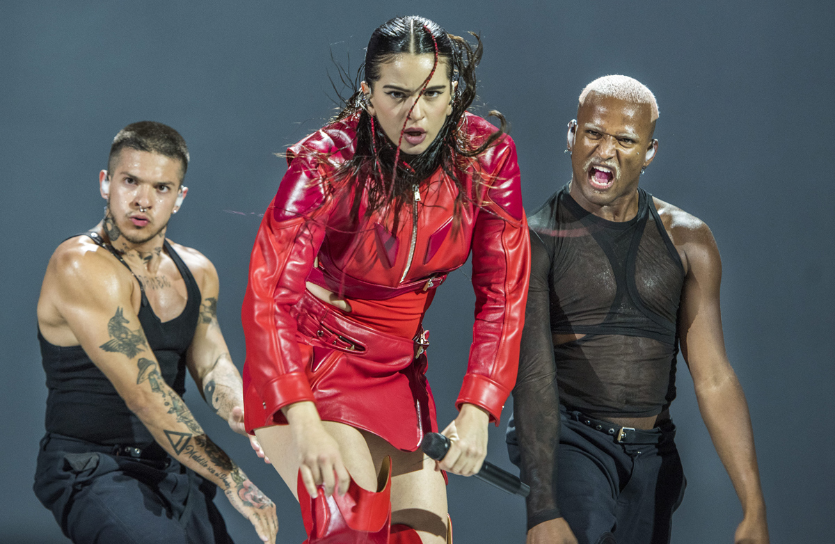 Rosalía en la gira de Motomami en el Palau Sant Jordi en 2022
